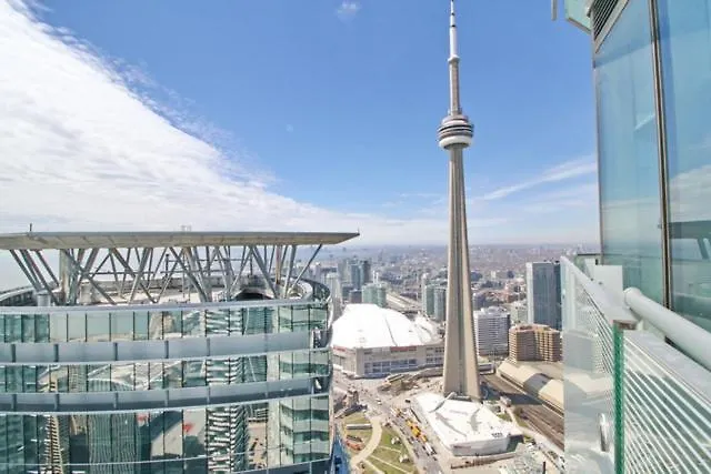 Delta Suites - Entertainment District - Downtown Toronto